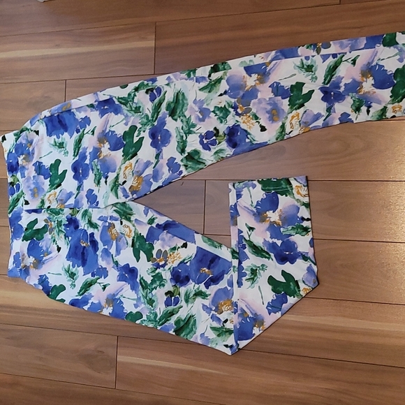 Nwt NINA LEONARD narrow leg pant - Picture 3 of 5